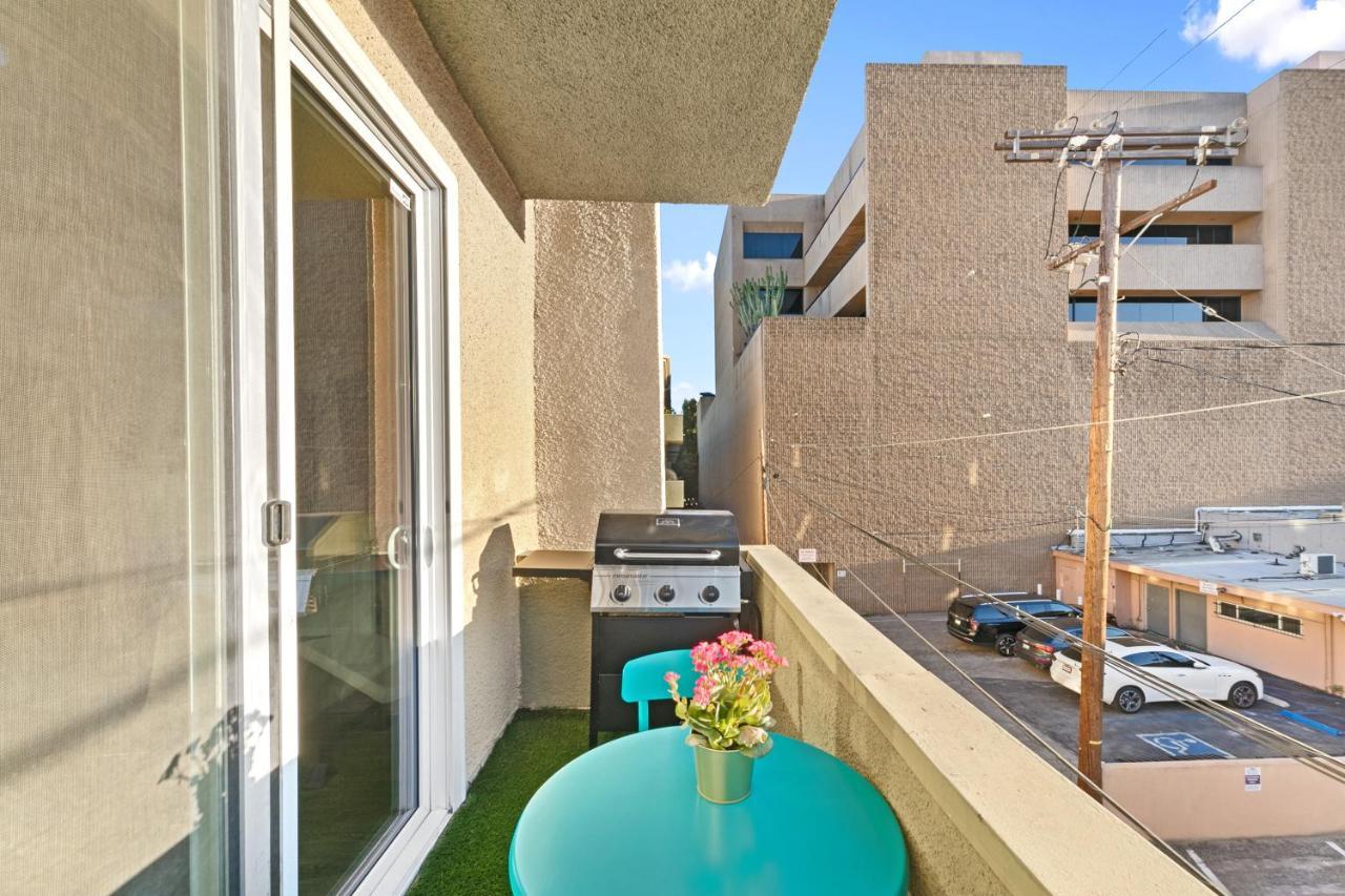 Beverly Hills Chic 2 Bed 2Bath With Patio And Parking 309 Aparthotel Los Angeles Exterior photo